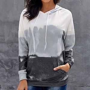 Women’s Gradient Print Hoodie with Front Pocket